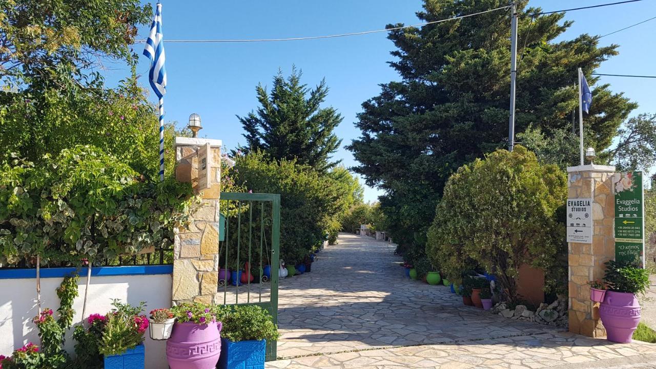 Evaggelia Studios Frínion Exterior foto